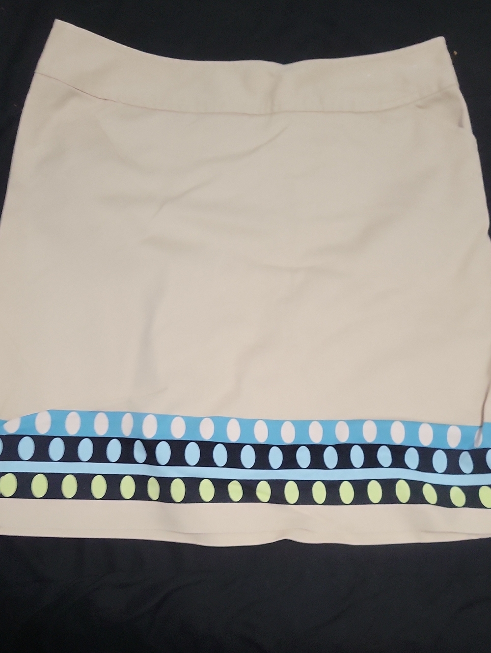 2$7**Geoffrey Beene Sport Size 6 NEKGE..